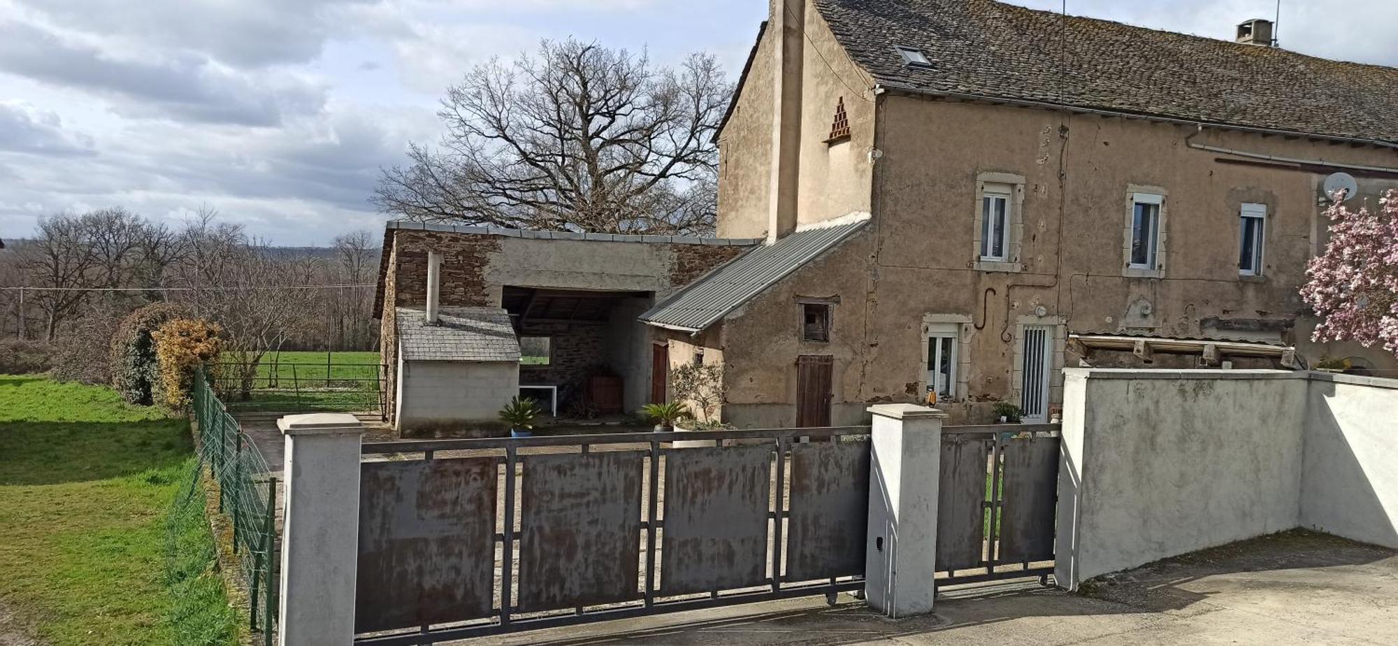 Gite L'Esprit Nature Naucelle エクステリア 写真